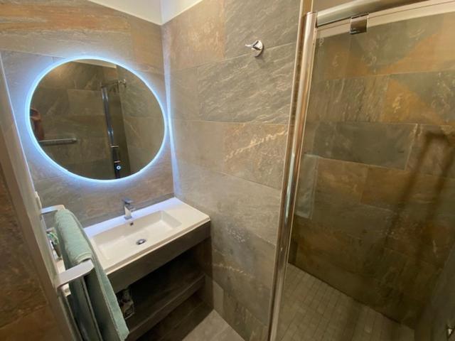 Villas Valinco San Martinu Corse Du Sud - Vue Et Proche Mer - Piscines-7 Chambres Olmeto  Exteriör bild